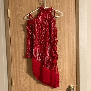 A completely unused jazz dance costume and hair clips
